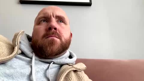 Snapshot of scottric chatting on 01/27/25, 11:11 SexyDaddy online show from 01/27/25, 11:11