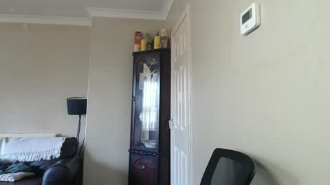 James online show from 03/01/25, 04:54