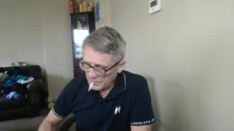 James online show from 10/21/25, 11:00