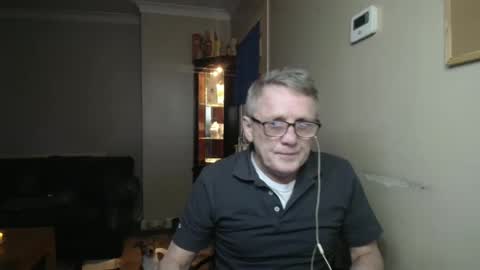Snapshot of scottsman214 chatting on 03/10/26, 08:47 James online show from 03/10/26, 08:47