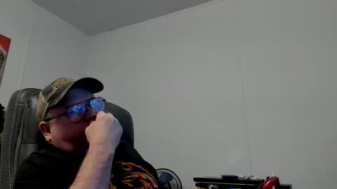 YourBannana1 online show from 03/09/25, 04:27