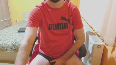 Snapshot of scotty_98 chatting on 01/15/25, 07:12 scotty_98 online show from 01/15/25, 07:12