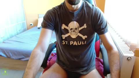 Snapshot of scotty_98 chatting on 02/08/25, 08:20 scotty_98 online show from 02/08/25, 08:20