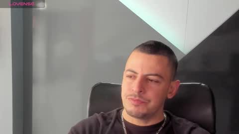 Ricardo online show from 09/14/25, 01:32