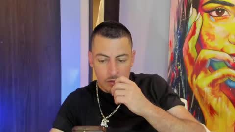Snapshot of scotty_music chatting on 05/27/26, 01:57 Ricardo online show from 05/27/26, 01:57