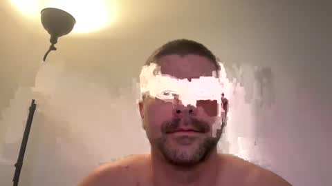 Snapshot of scottybeam chatting on 09/15/25, 08:03 Scotty online show from 09/15/25, 08:03