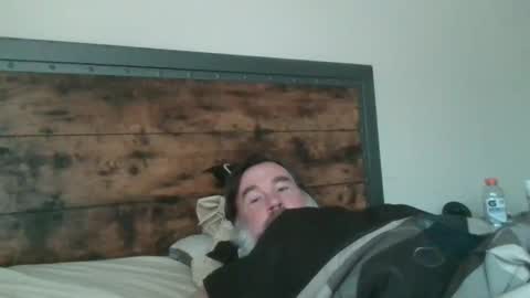 Snapshot of scottybobbit chatting on 04/27/26, 02:04 Scott online show from 04/27/26, 02:04