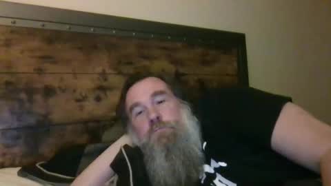 Snapshot of scottybobbit chatting on 05/08/26, 05:35 Scott online show from 05/08/26, 05:35