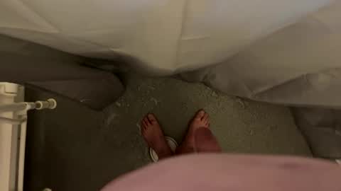 Snapshot of scottyc48 chatting on 11/18/25, 03:05 scottyc48 online show from 11/18/25, 03:05