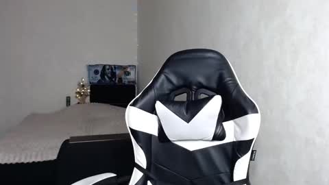 scratc_h online show from 01/18/25, 08:19