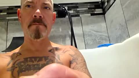 screwnutandbolte online show from 07/27/26, 10:11