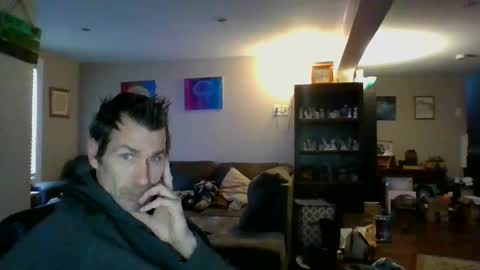 Snapshot of scroach11 chatting on 01/08/25, 02:25 GettOffMyLawn online show from 01/08/25, 02:25