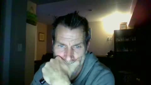 Snapshot of scroach11 chatting on 01/15/25, 12:36 GettOffMyLawn online show from 01/15/25, 12:36