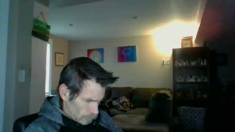 Snapshot of scroach11 chatting on 01/28/25, 02:31 GettOffMyLawn online show from 01/28/25, 02:31