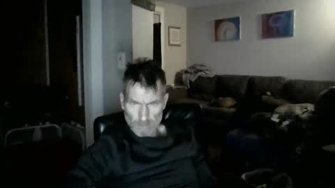 Snapshot of scroach11 chatting on 02/21/26, 09:32 GettOffMyLawn online show from 02/21/26, 09:32