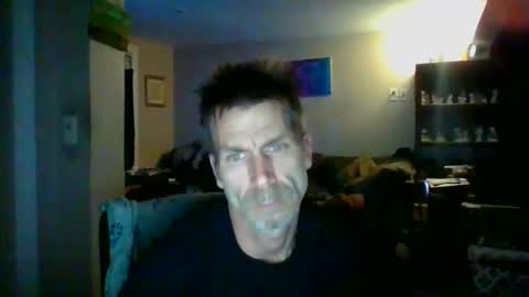 Snapshot of scroach11 chatting on 03/23/26, 01:53 GettOffMyLawn online show from 03/23/26, 01:53
