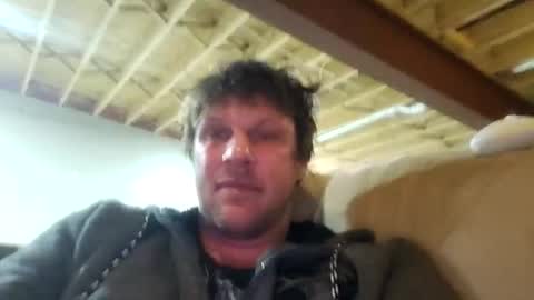 Snapshot of scruff2022 chatting on 01/22/25, 07:03 Scruff2022 online show from 01/22/25, 07:03