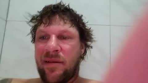 Snapshot of scruff2022 chatting on 10/17/25, 02:19 Scruff2022 online show from 10/17/25, 02:19