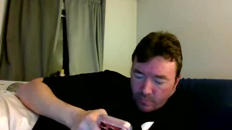 scuba_man online show from 11/11/25, 02:11