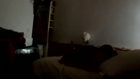 Snapshot of scubi007 chatting on 10/07/25, 02:53 scubi007 online show from 10/07/25, 02:53