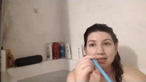 Snapshot of scumbagsmith chatting on 12/25/24, 07:56 Danni online show from 12/25/24, 07:56