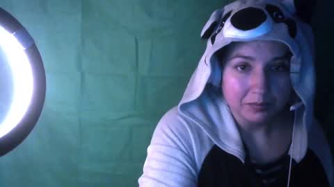 Snapshot of scumbagsmith chatting on 01/13/25, 04:28 Danni online show from 01/13/25, 04:28