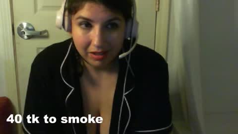 Snapshot of scumbagsmith chatting on 09/11/25, 06:02 Danni online show from 09/11/25, 06:02