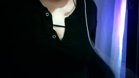 Danni online show from 11/26/25, 10:05