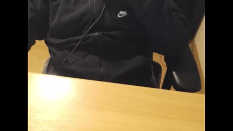 Snapshot of scz11 chatting on 09/16/25, 09:10 scz11 online show from 09/16/25, 09:10