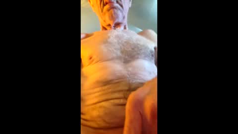 Snapshot of sdelouney580775 chatting on 04/10/26, 05:39 sdelouney580775 online show from 04/10/26, 05:39