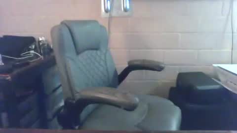 Snapshot of sdh69 chatting on 06/10/26, 07:18 eating pussy sucking dick online show from 06/10/26, 07:18