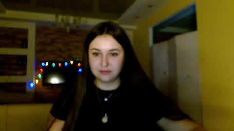 Snapshot of sea_cocktail chatting on 01/05/26, 05:27 Elizabeth online show from 01/05/26, 05:27