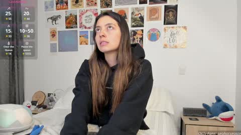 Aria Independent model online show from 01/24/25, 03:54