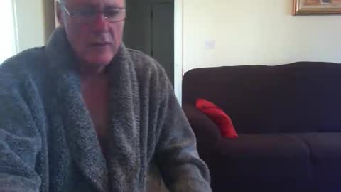 Snapshot of seakrait chatting on 12/25/24, 09:02 seakrait online show from 12/25/24, 09:02