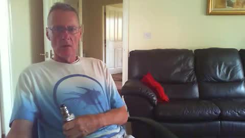 Snapshot of seakrait chatting on 11/04/25, 12:04 seakrait online show from 11/04/25, 12:04