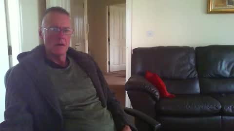 Snapshot of seakrait chatting on 11/22/25, 12:37 seakrait online show from 11/22/25, 12:37