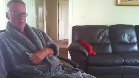 Snapshot of seakrait chatting on 04/04/26, 10:02 seakrait online show from 04/04/26, 10:02