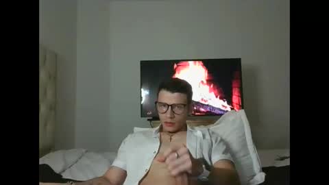 Snapshot of sean__opry chatting on 11/23/25, 04:12 sean__opry online show from 11/23/25, 04:12