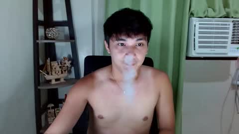 Snapshot of seancody_cum chatting on 02/21/26, 01:01 seancody_cum online show from 02/21/26, 01:01