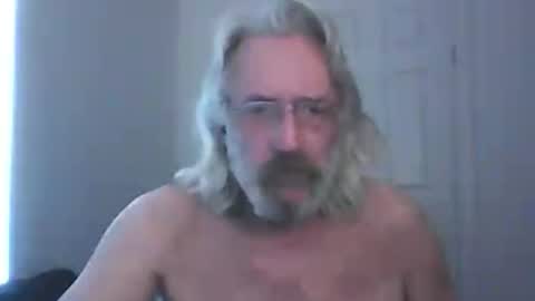 Snapshot of seantheflyer chatting on 06/14/26, 02:08 seantheflyer online show from 06/14/26, 02:08