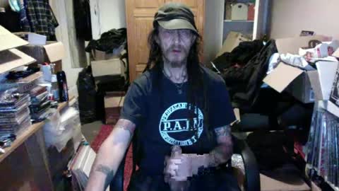 Snapshot of seasidesteve71 chatting on 06/20/26, 02:58 seasidesteve71 online show from 06/20/26, 02:58