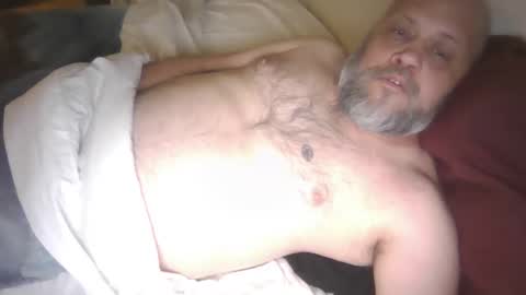 Snapshot of seasoned_silver_daddy chatting on 03/15/26, 05:57 seasoned_silver_daddy online show from 03/15/26, 05:57