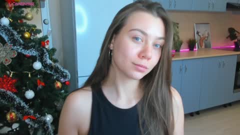 Snapshot of seastar777 chatting on 12/25/24, 01:41 Barbara today here my friend Angela online show from 12/25/24, 01:41