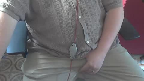 Snapshot of seathrough chatting on 09/29/25, 03:50 Falco J online show from 09/29/25, 03:50