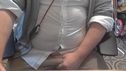 Snapshot of seathrough chatting on 12/04/25, 02:59 Falco J online show from 12/04/25, 02:59