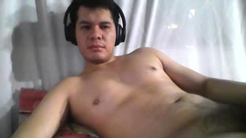 Snapshot of seb5758 chatting on 11/04/25, 11:26 Seb online show from 11/04/25, 11:26