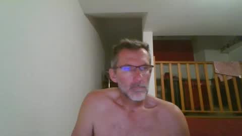 Snapshot of seb846894 chatting on 06/22/26, 10:45 seb846894 online show from 06/22/26, 10:45