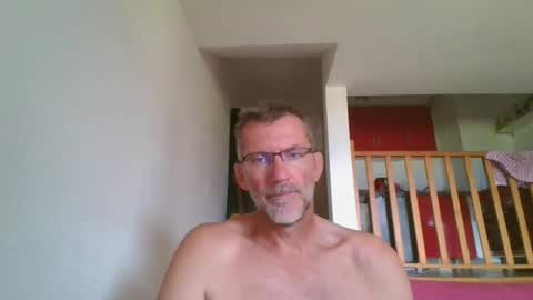 Snapshot of seb846894 chatting on 07/15/26, 07:57 seb846894 online show from 07/15/26, 07:57