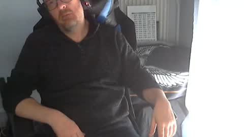 Snapshot of seba881975 chatting on 10/11/25, 11:42 Sba Fr online show from 10/11/25, 11:42