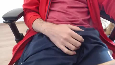 Snapshot of sebartx75 chatting on 09/22/25, 10:17 BigHeadX online show from 09/22/25, 10:17